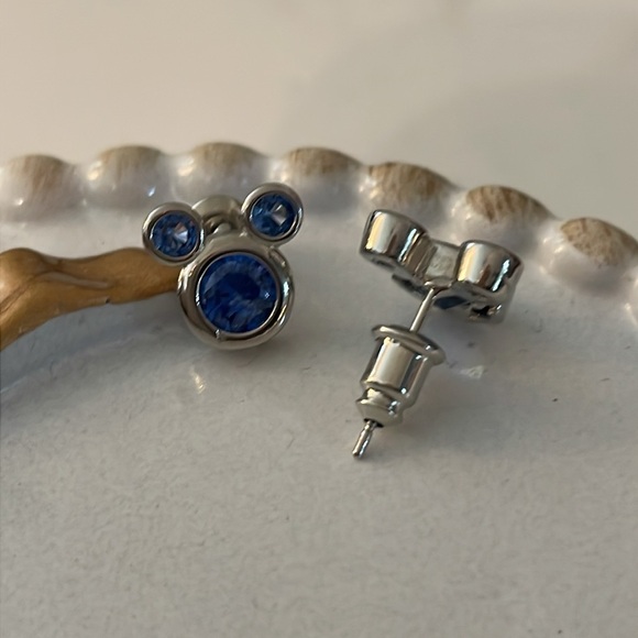 Mickey Mouse Blue Crystal Silver Stud Earrings - Picture 10 of 12